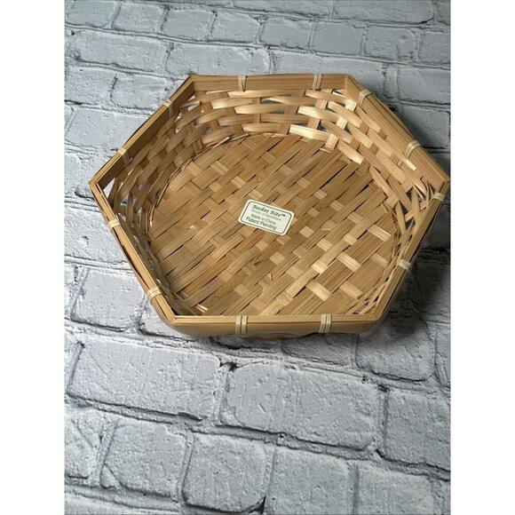Vintage Wicker Fruit Tray Basket Octagon Shape Shallow Bamboo Basket - Picture 3 of 9